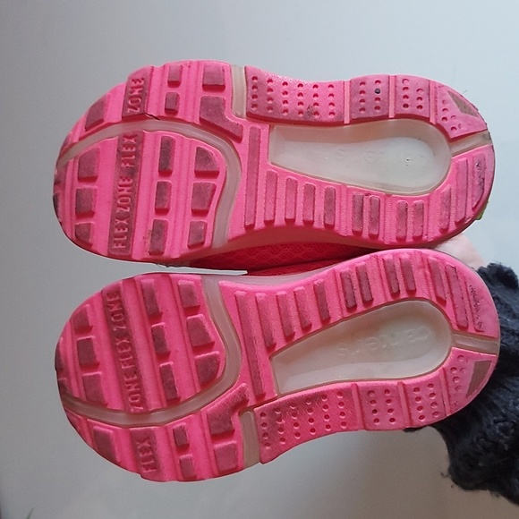 Carter's Light Up Running Shoes Size 7 - Picture 5 of 5